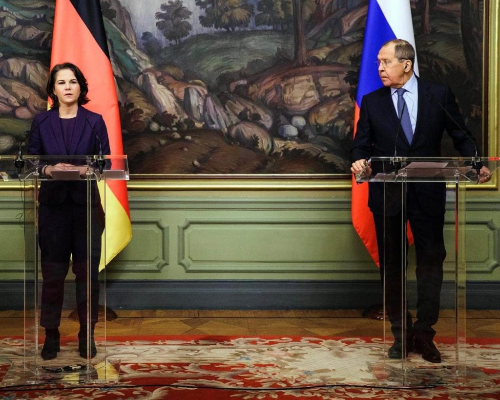 Russia-Ukraine: German Foreign Minister Pursues Mediation