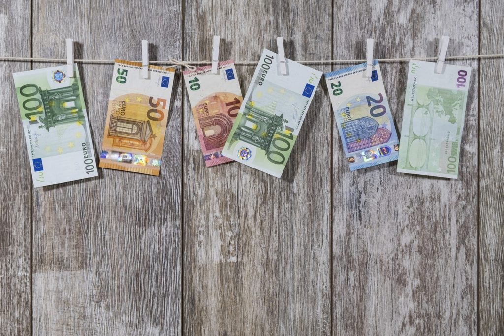 The Euro at 20: A Failed Experiment