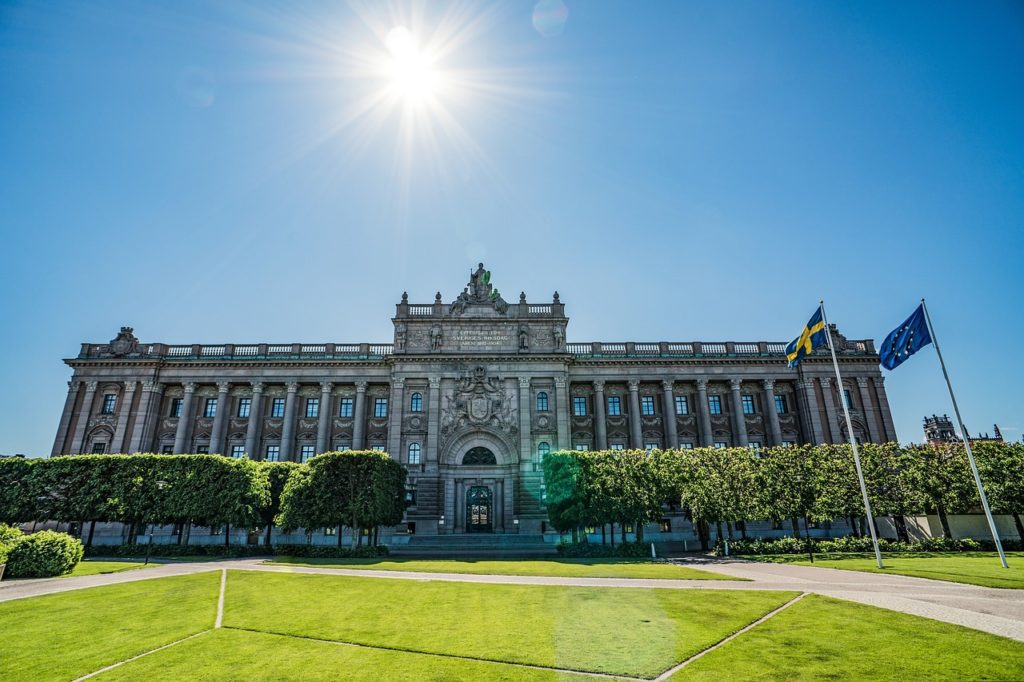 Sweden Closer to Center-Right Government