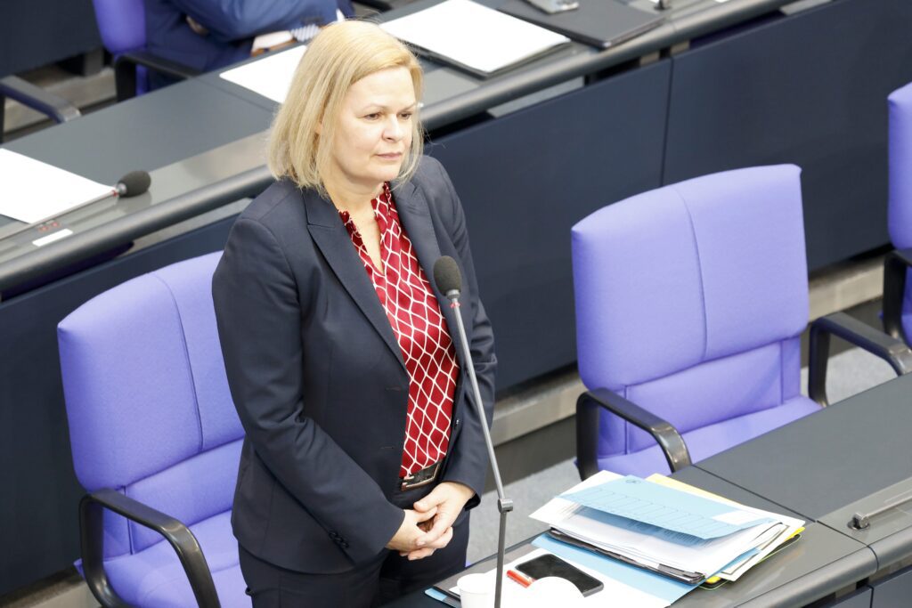 Germany: FDP Rejects Interior Minister’s Radical Naturalization Plan