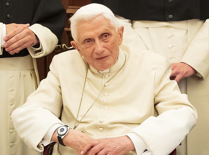 Pope Francis Calls for Prayers for Benedict XVI