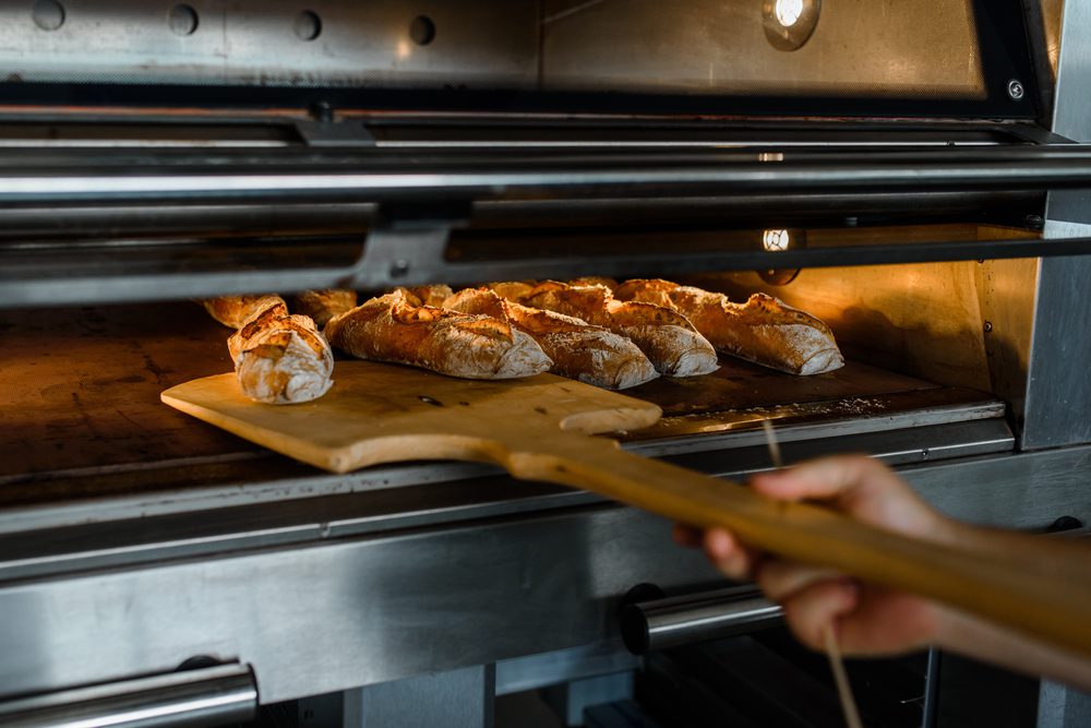 French Bakers Take to the Streets