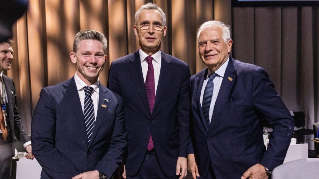 From left to right: Pål Jonson, Minister for Defence of Sweden; Jens Stoltenberg, Secretary-General of NATO; Josep Borrell, High Representative of the EU for Foreign Affairs and Security Policy (Stockholm, March 8th)