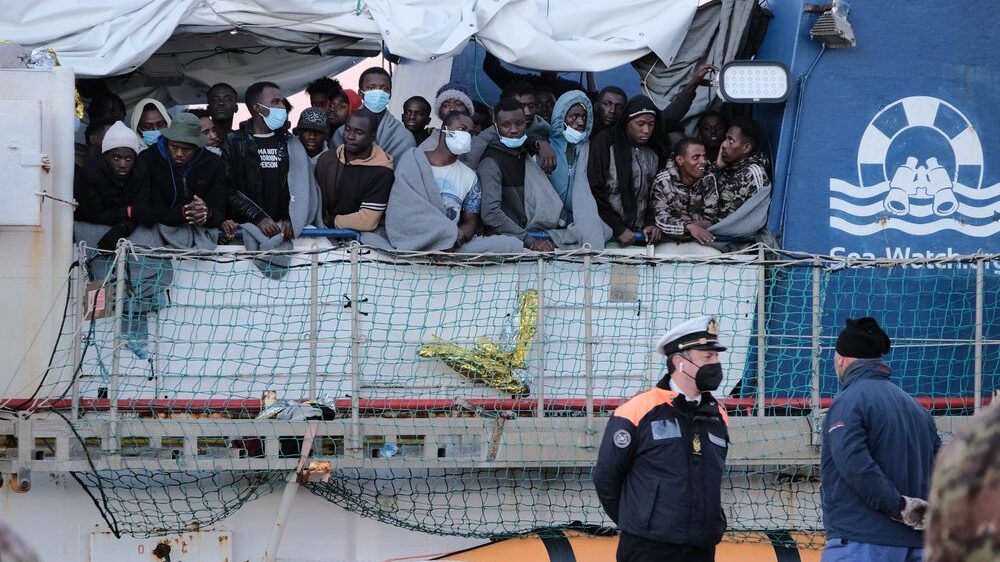 Italy: Illegal Arrivals Up Nearly 200% This Year 