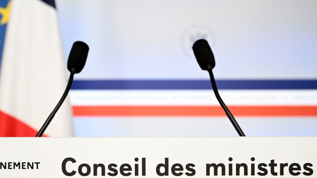Rumors of Reshuffle Within the French Government