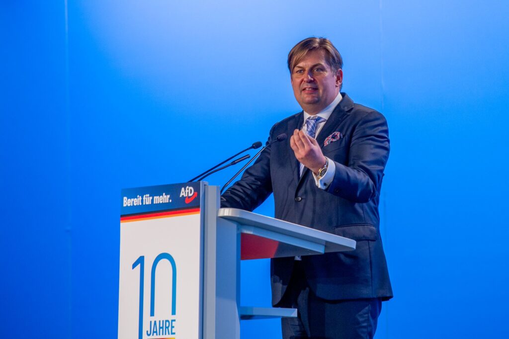 Anti-NATO Candidates Set to Lead AfD into 2024 European Elections