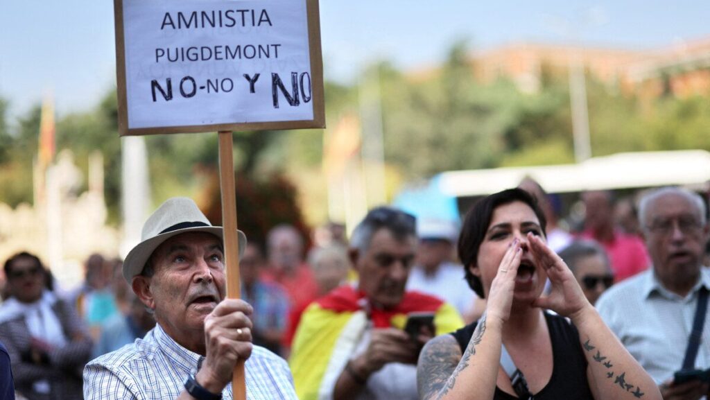 Protests Sweep Spain Over Catalan Nationalist Amnesty