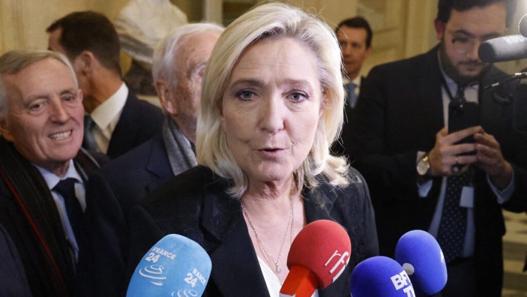 Macron Allies Slander Le Pen Party as “Putin’s Mouthpiece in France”