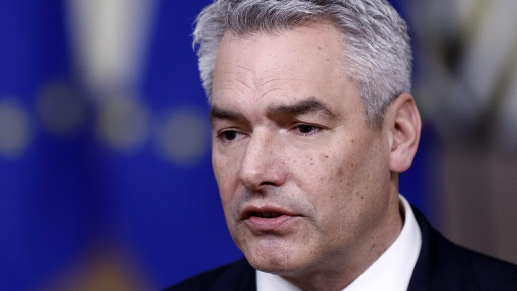 Unpopular Austrian Government Vows: No More Cash for Migrants