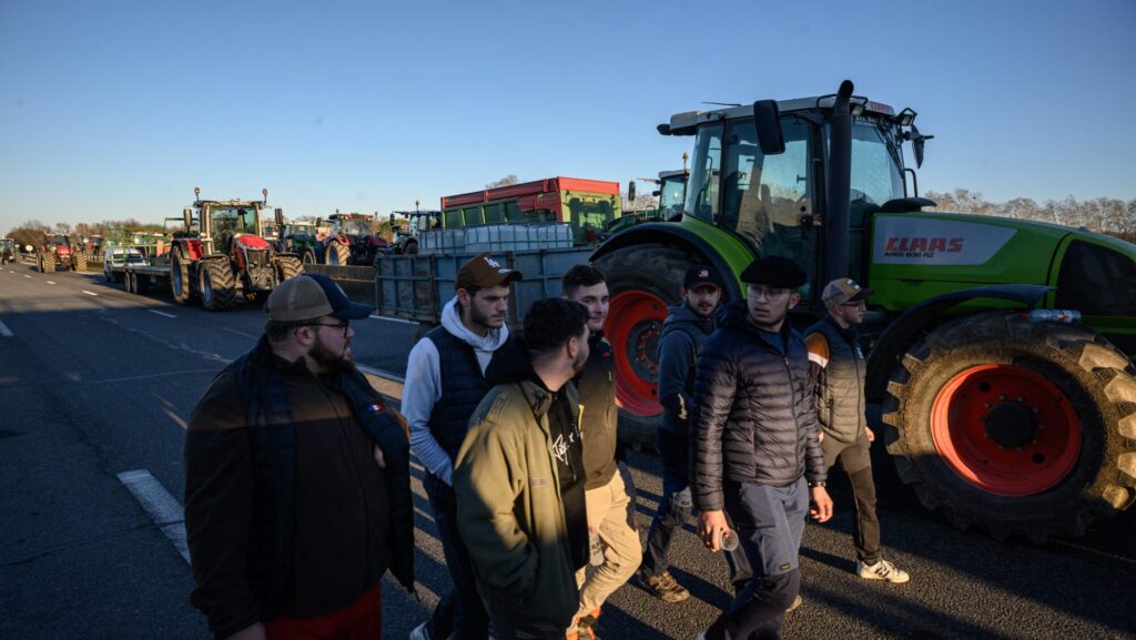 French Farmers Join European Protest Movement