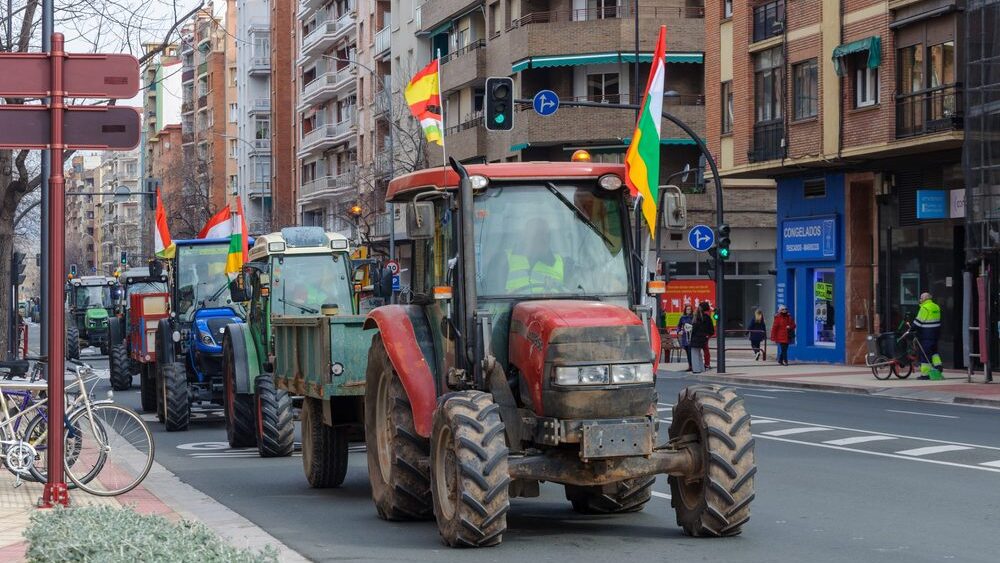 Spain: Farmers Face Heavy Fines As Weekend Protest Converges on Socialist Headquarters