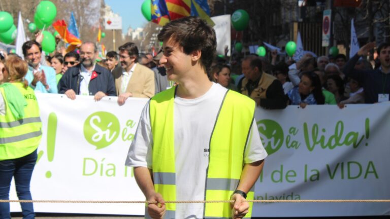 Yes to Life: 35,000 March Against Abortion in Madrid