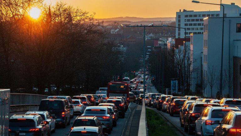 French Cities Backtrack on Low-Emission Zones