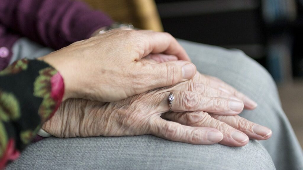 Belgian Health Fund Chair Proposes ‘Voluntary’ Elderly Euthanasia