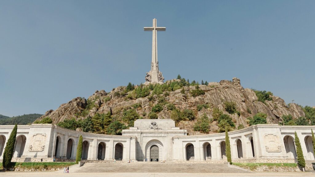 Spanish PM Plans To Expel Monks from Valley of the Fallen