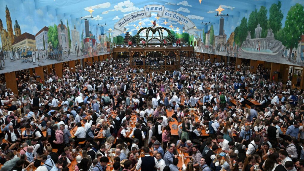 Controversial Party Song Banned from Oktoberfest