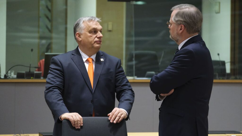 Orbán Urges Sovereigntist Merger in Brussels