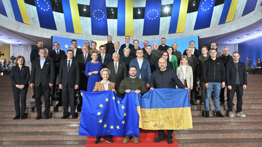 European Commission President Ursula von der Leyen and the College of Commissioners with Ukrainian President Volodymyr Zelensky and members of the Ukrainian government in Kyiv in February 2023.