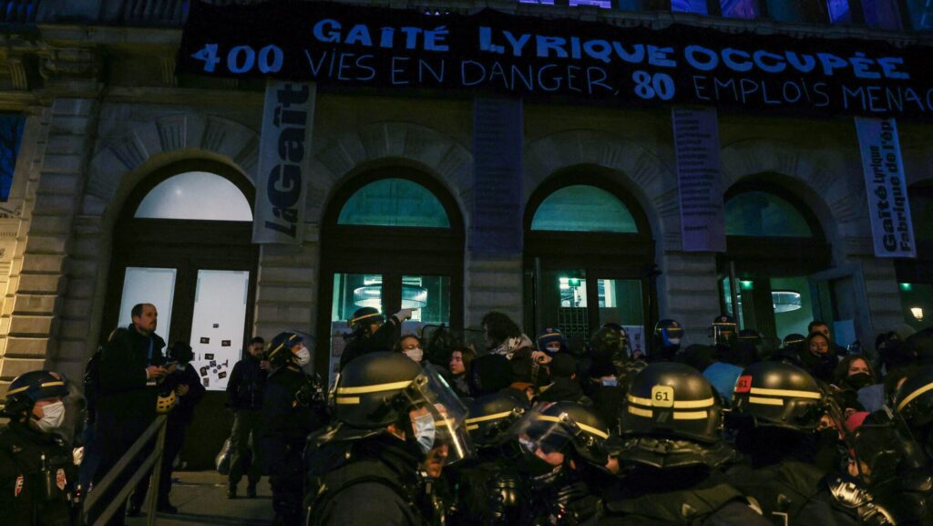 Finally! Migrant Squatters Forced Out of Famous French Theatre