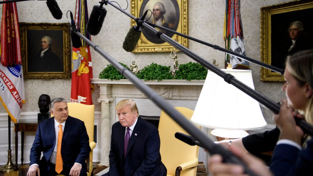 Hungary's Prime Minister Viktor Orban (L) and US President Donald Trump
