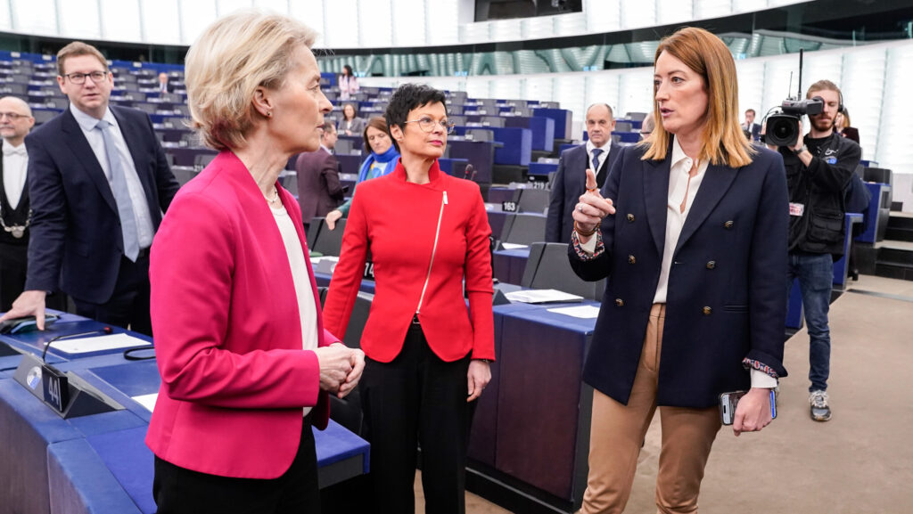 EU Commission President Ursula von der Leyen (left) with EU Parliament President Roberta Metsola (right).