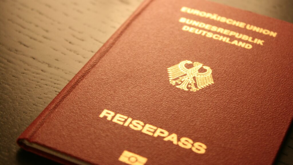 German passport (pxhere.com)
