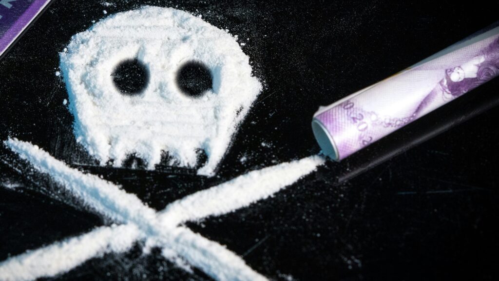 Cocaine (illustration, Unsplash)