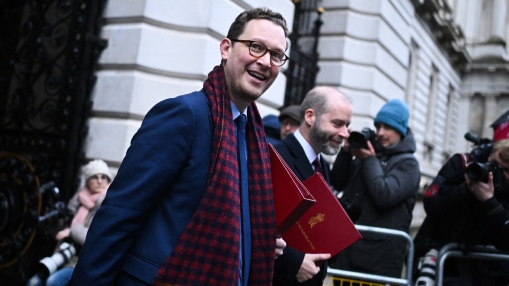 Britain's Chief Secretary to the Treasury Darren Jones arrives for a cabinet meeting at Number 10 Downing Street in central London on January 7, 2025.