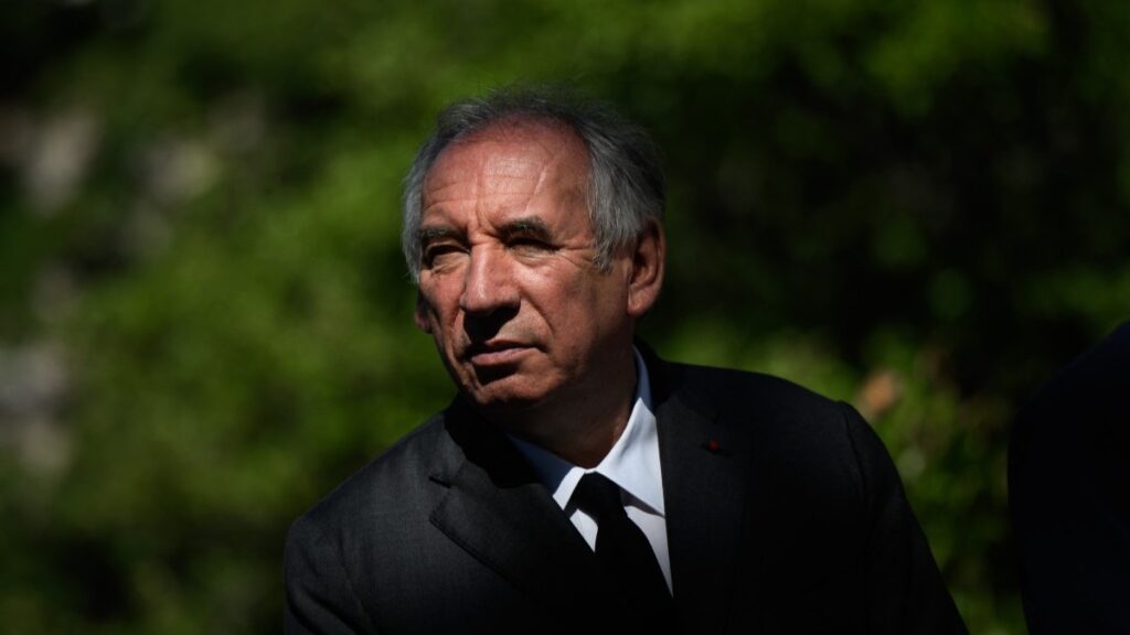 Censure Vote Against French PM Fails