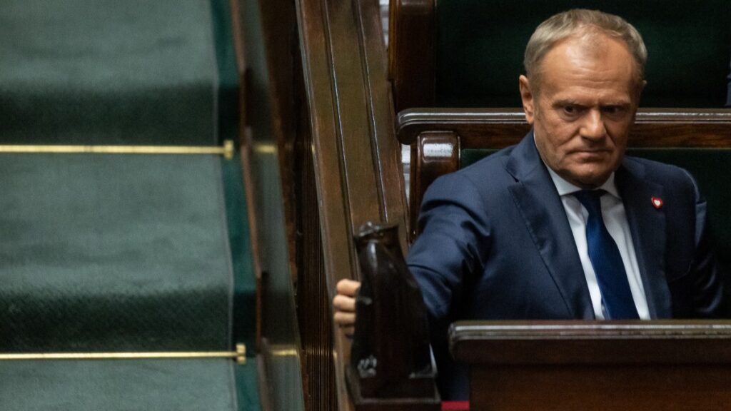 Turkeys Don’t Vote for Christmas: Tusk Wins Confidence Vote as Shaky Coalition Sticks