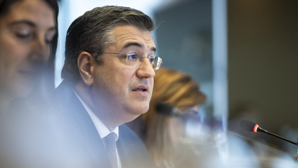 Apostolas Tzitzikostas