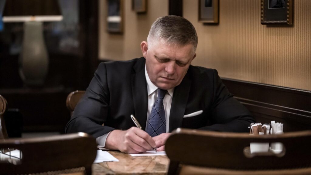 Slovakia Secures Assurances As EU Forces Through 18th Russia Sanctions Package