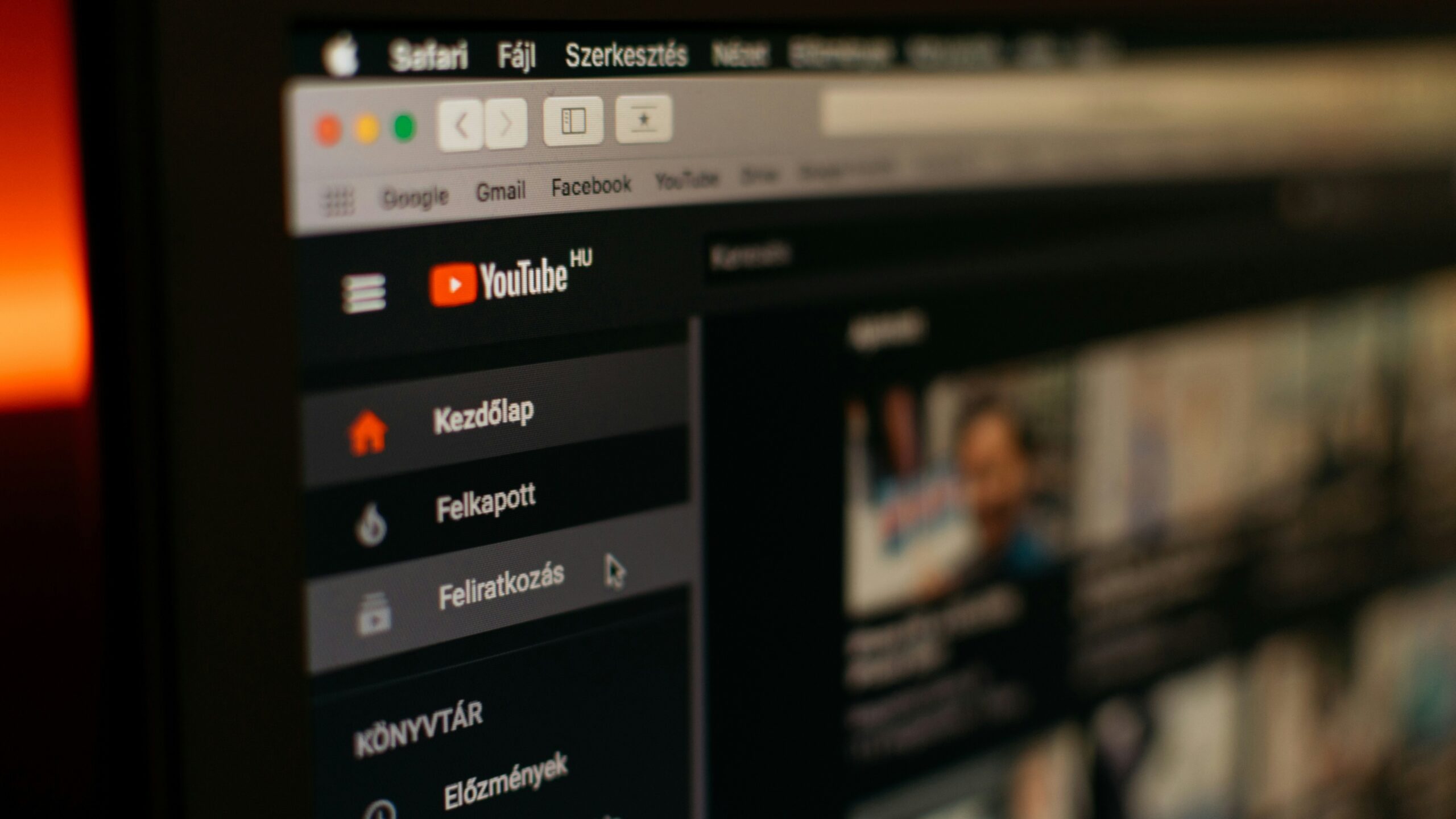 YouTube illustration (Unsplash)