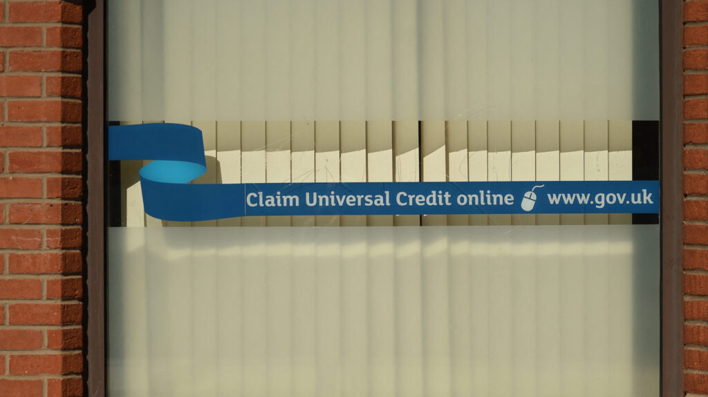 1.3 Million Foreign Nationals Now Claiming UK Benefits