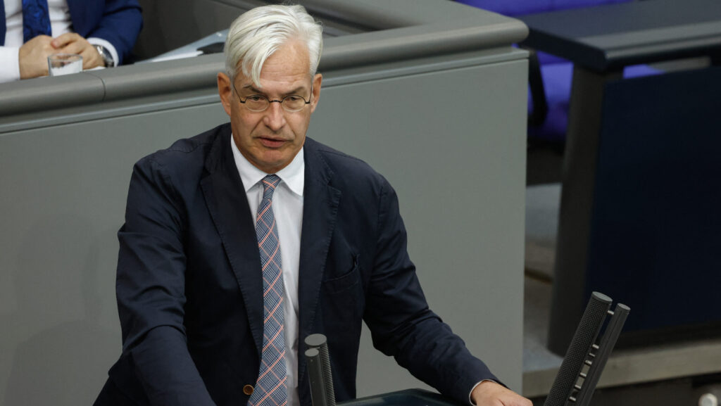 CDU Politician Criticizes Growing Welfare Reliance Among Syrians and Afghans