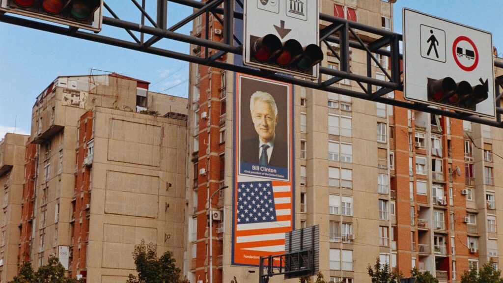 Giant posterfeaturing Bill Clinton in Pristina