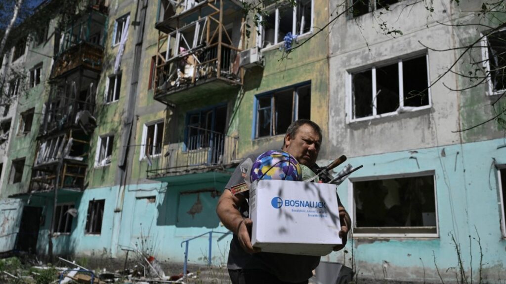 Russia Strikes Zaporizhia, Dnipropetrovsk