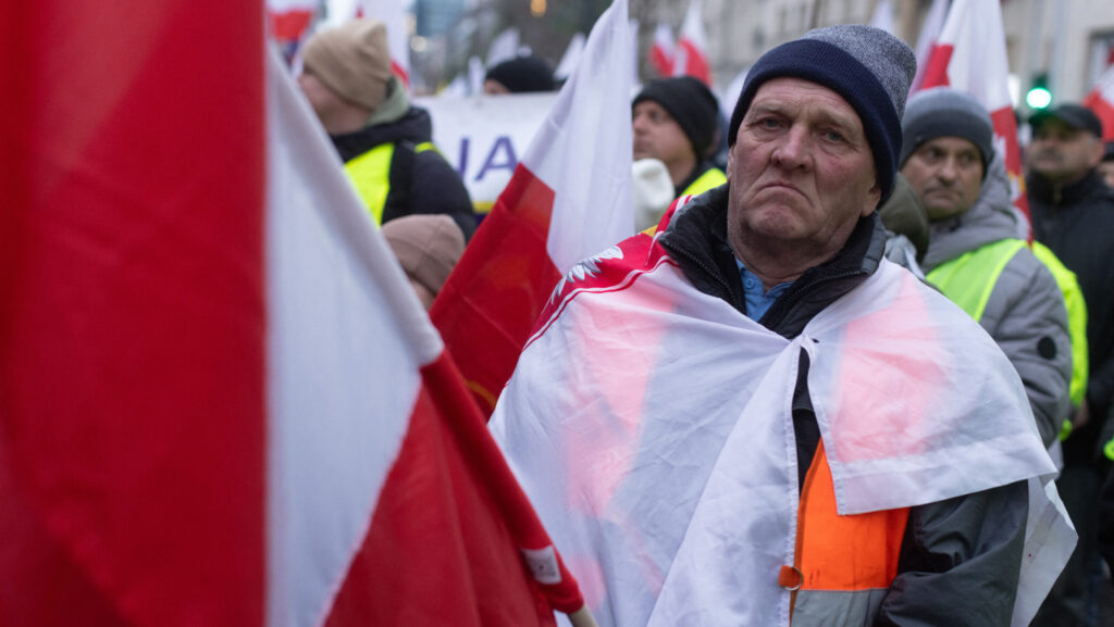 Support for EU Declines Among Poles