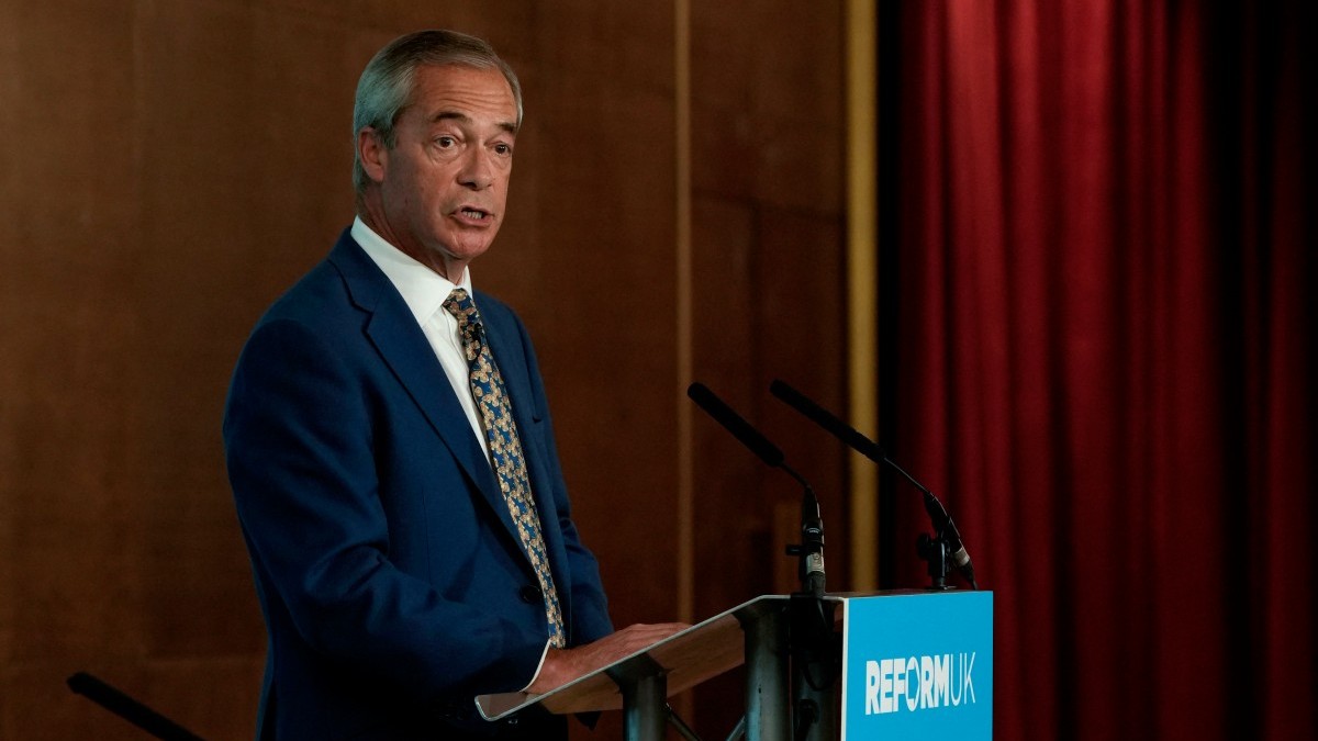 Reform UK Leader Nigel Farage speaks during a press conference in London on September 15, 2025.
