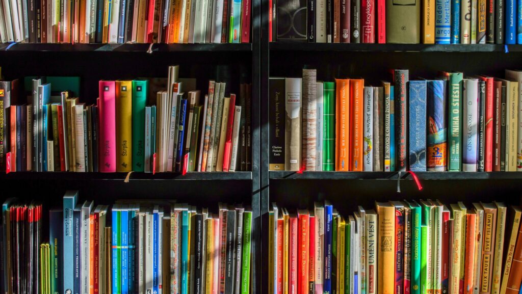Report: EU Academic Program Pushes Commission Agenda
