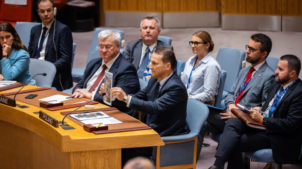 Poland Drone Incident Prompts Emergency UN Security Council Meeting 