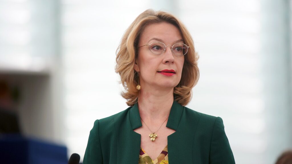 Finnish Social Democrat MEP Calls for Hungary’s Exclusion from Schengen