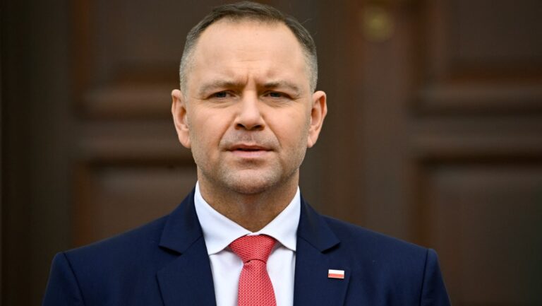 Nawrocki to EU: Poland Will Decide Who Enters