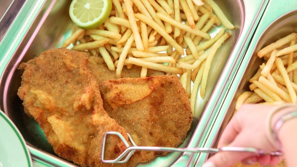 Pork Vanishing from Vienna School Menus