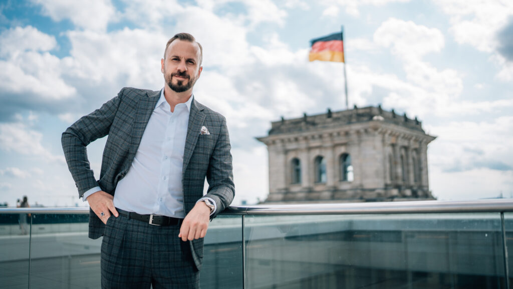 “Violence must never be a means of politics in Germany”—AfD MP <strong>Tobias Teich</strong>