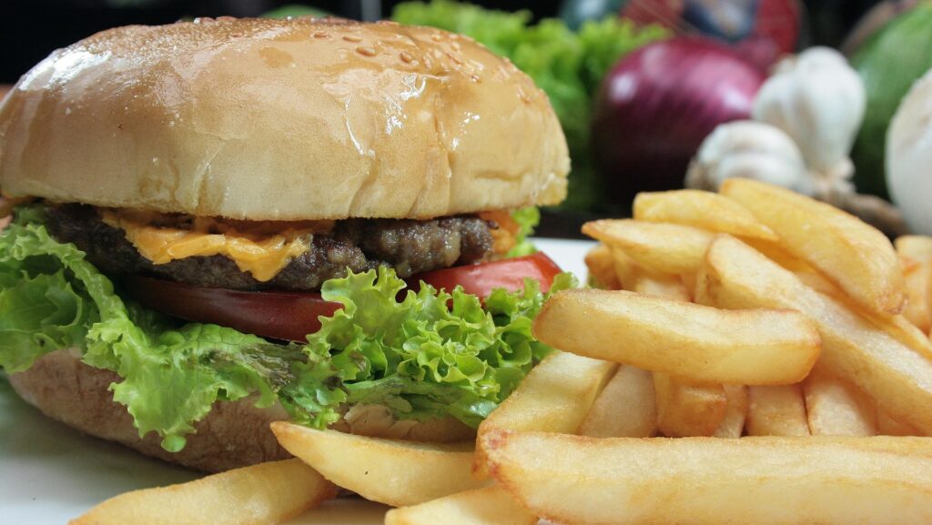 Trending in France: Fast-Food Restaurants Going Halal