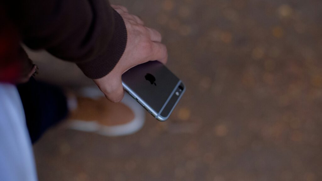 Ukrainian Youngster Beats “Foreign” Thief Senseless in Milan