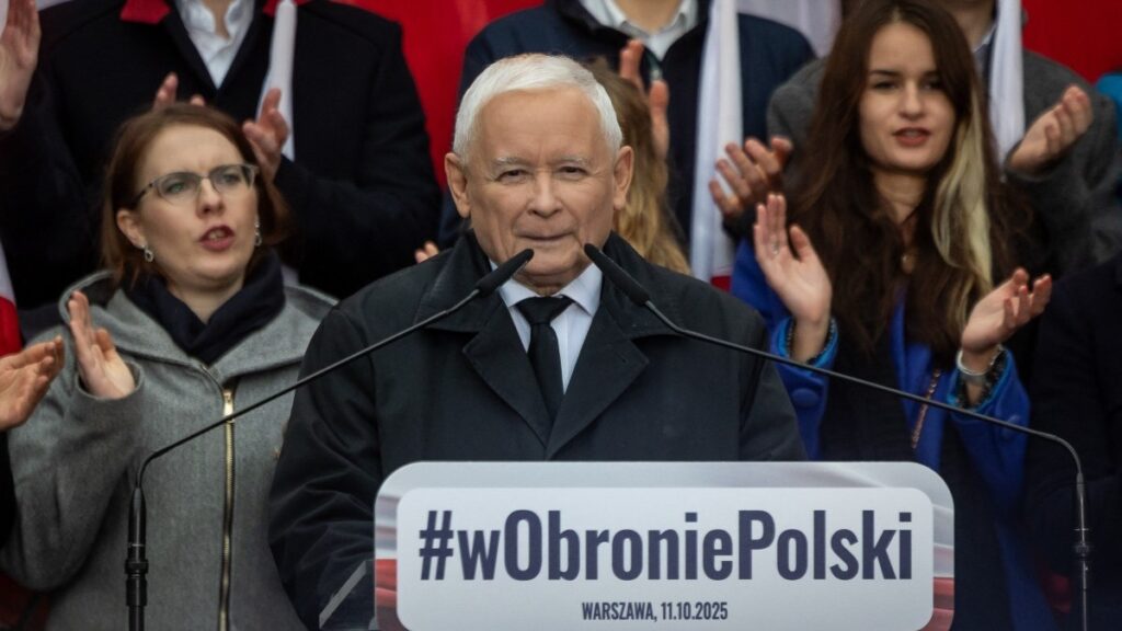 PiS leader, former prime minister Jarosław Kaczyński speaks during an anti-migration protest in the Royal Castle Square in Warsaw, October 11, 2025.