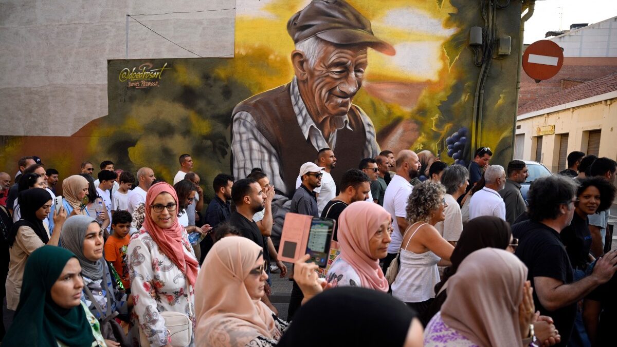 Spain Without Spaniards: The Unprecedented Decline of the National Population