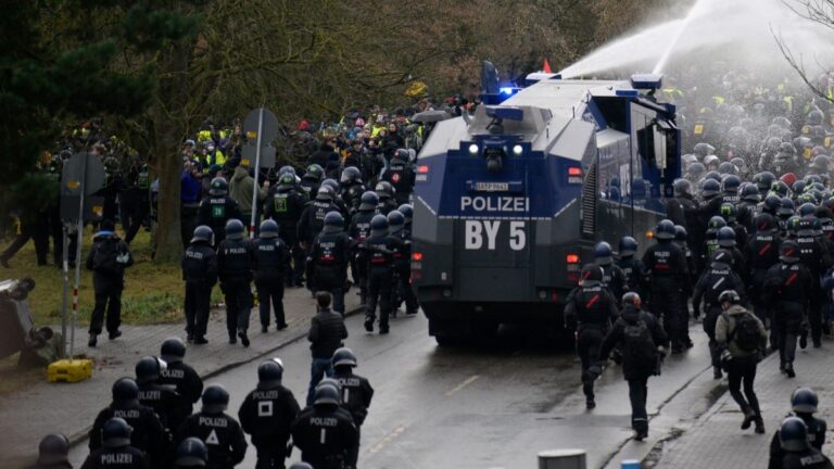 Merz “Stabs Attacked Police Officers in the Back” As He Fails To Condemn Weekend Leftist Violence 